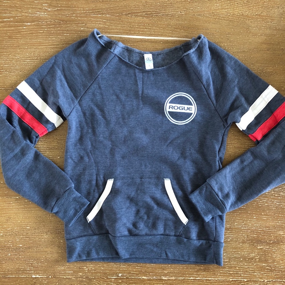 NWOT Rogue Sweatshirt navy size small